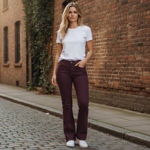 EXPRESS Women’s 14 Long Burgundy BOOTCUT JEAN